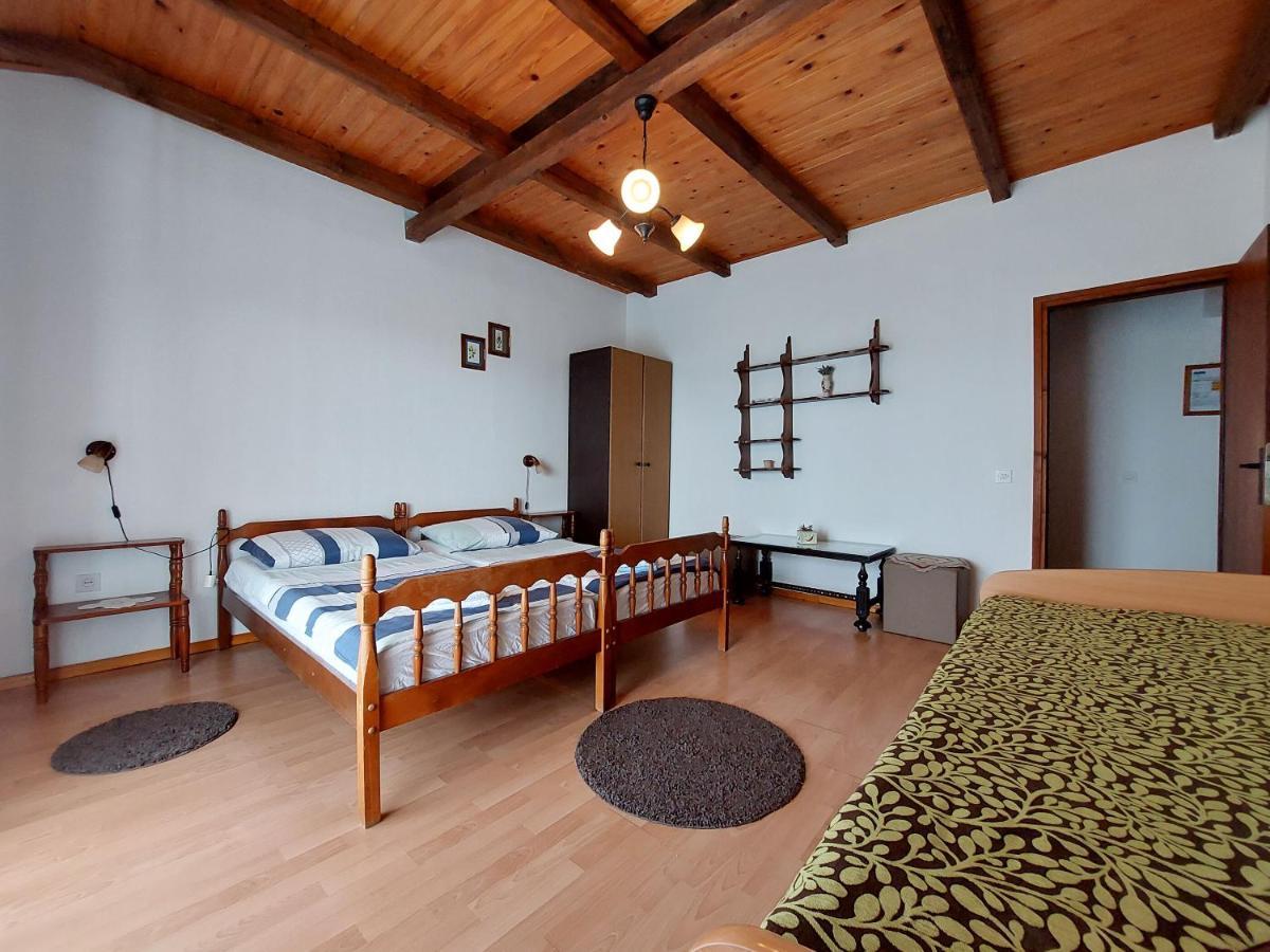 Apartments Vilim Pinezici  Luaran gambar