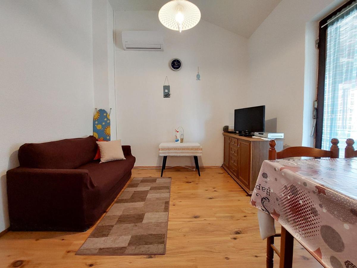 Apartments Vilim Pinezici  Luaran gambar